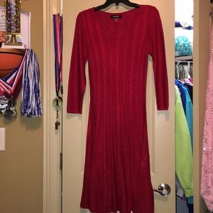 Red long sleeve sweater dress // Nine West